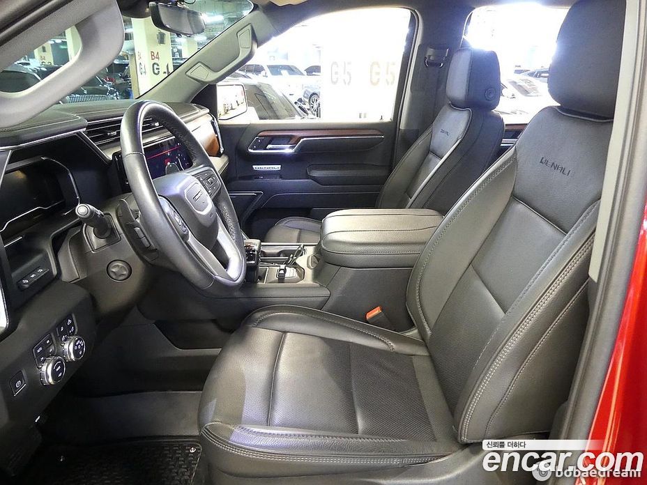 GMC Sierra фото 8