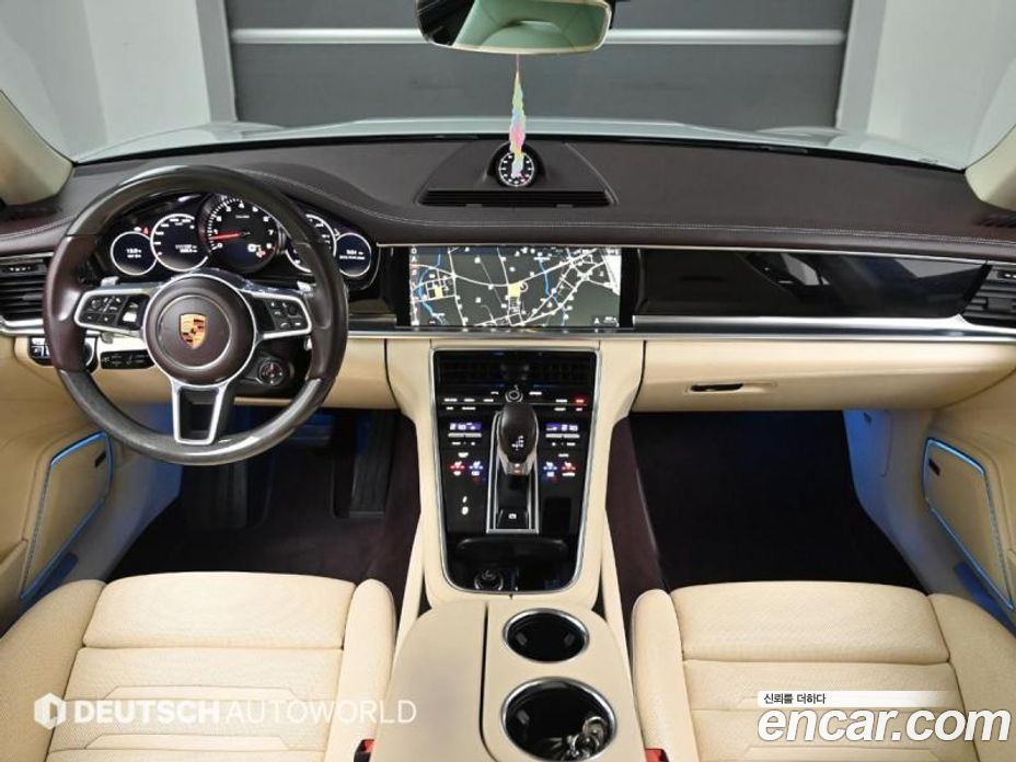 Porsche Panamera (971) фото 7
