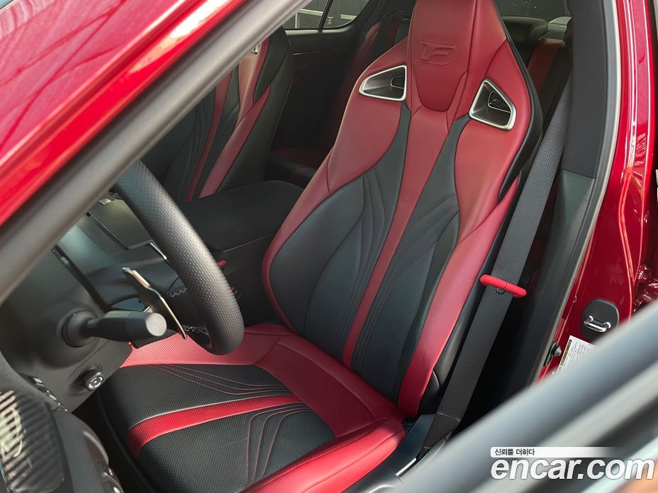 Lexus GS F фото 4