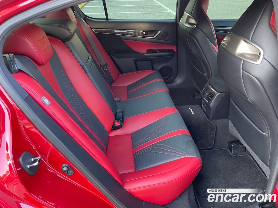 Lexus GS F фото 5