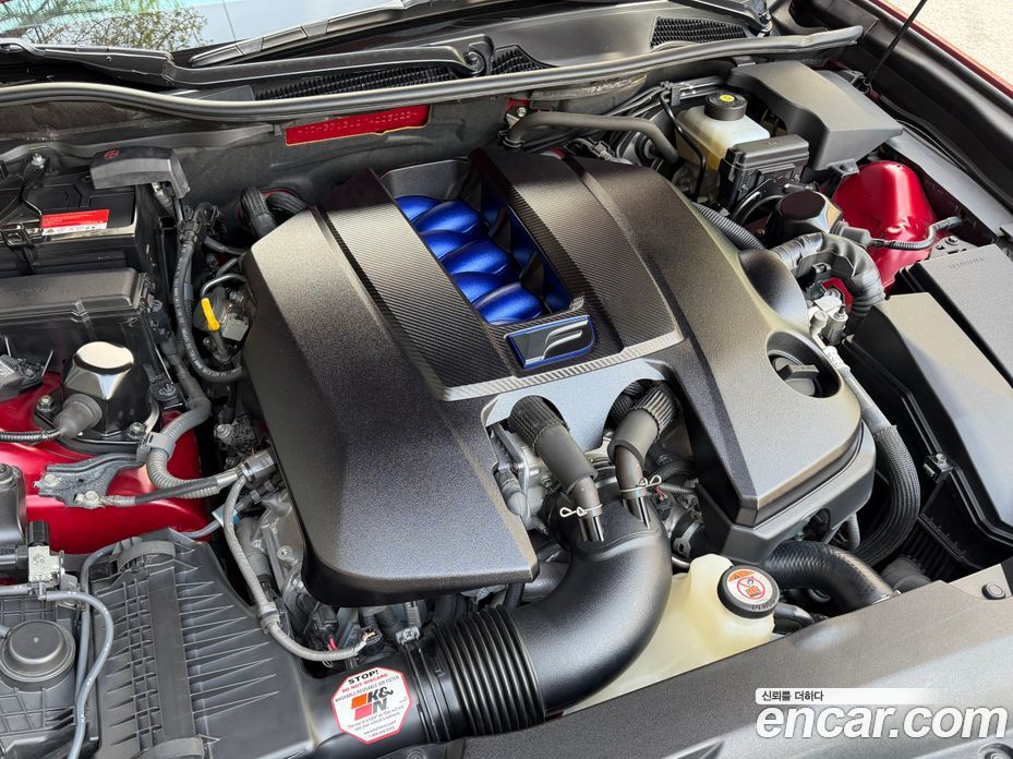 Lexus GS F фото 12