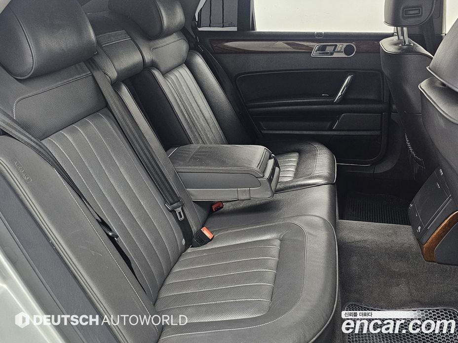Volkswagen Phaeton фото 12