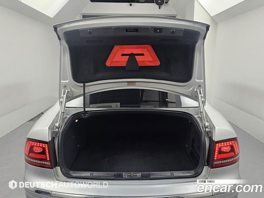 Volkswagen Phaeton фото 19