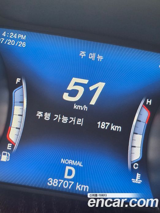 Maserati Quattroporte фото 4