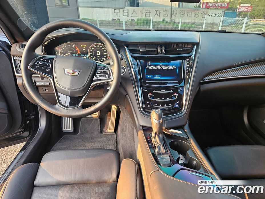 Cadillac CTS 3rd Gen фото 14