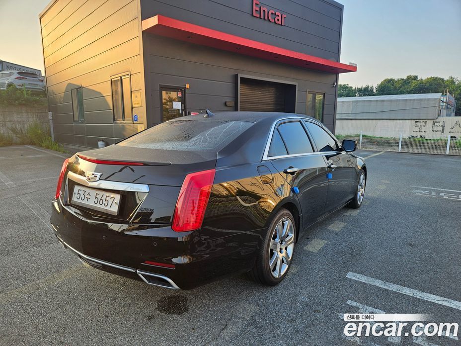 Cadillac CTS 3rd Gen фото 17