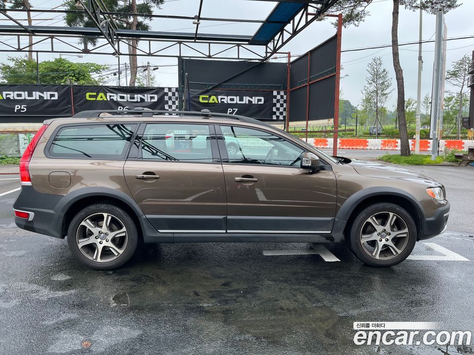 Volvo XC70 фото 5