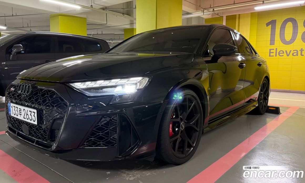 Audi RS3 (8Y)