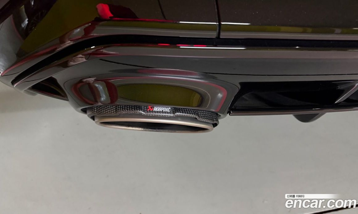 Audi RS3 (8Y) фото 13