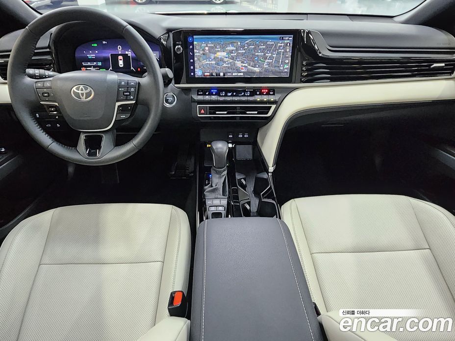 Toyota Camry (XV80) фото 8