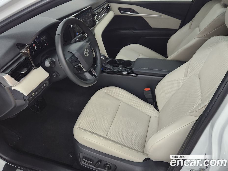 Toyota Camry (XV80) фото 12