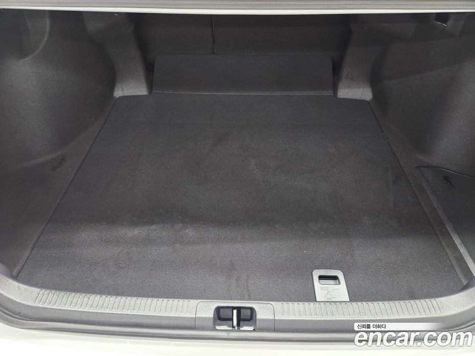 Toyota Camry (XV80) фото 17