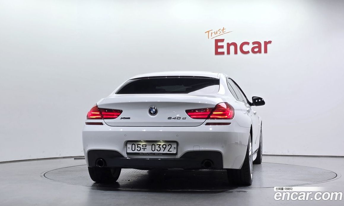 BMW 6-Series (F12) фото 4