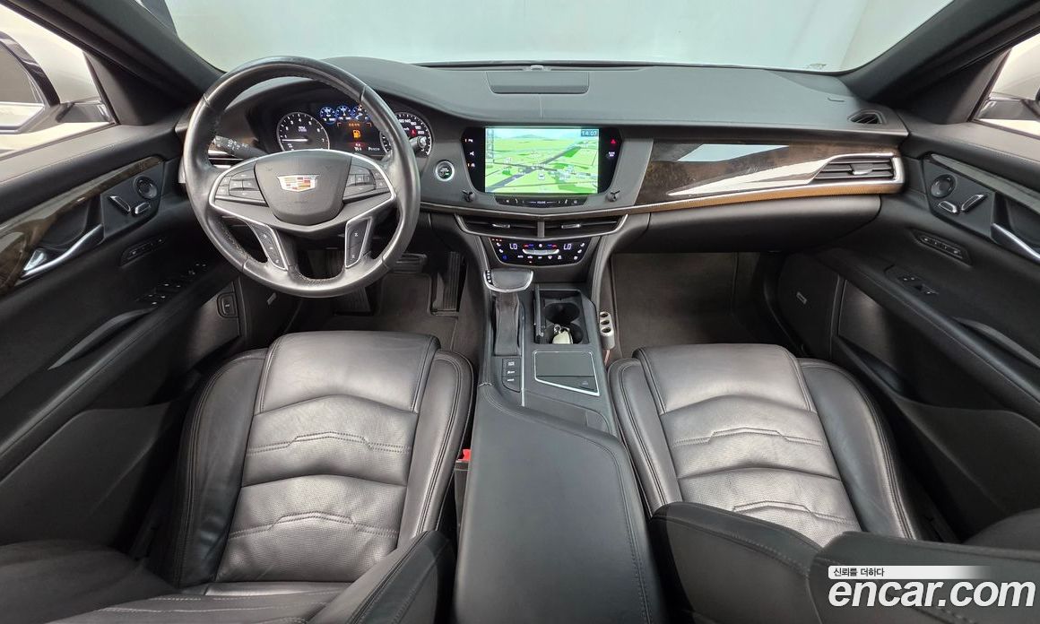 Cadillac CT6 фото 7