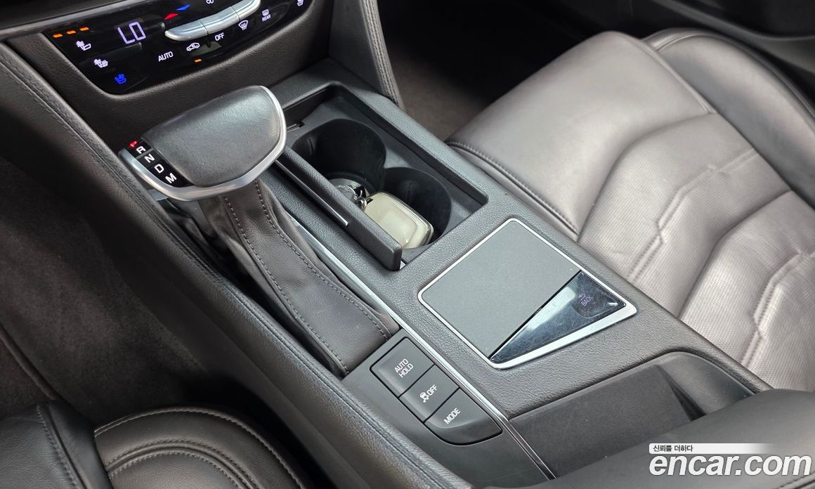 Cadillac CT6 фото 9