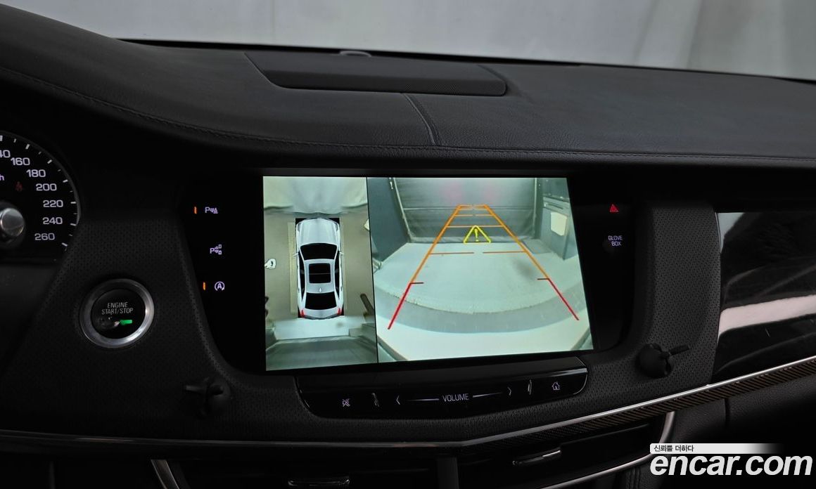 Cadillac CT6 фото 15