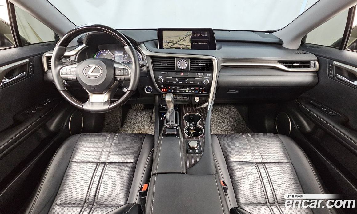Lexus RX450h 4th Gen фото 7