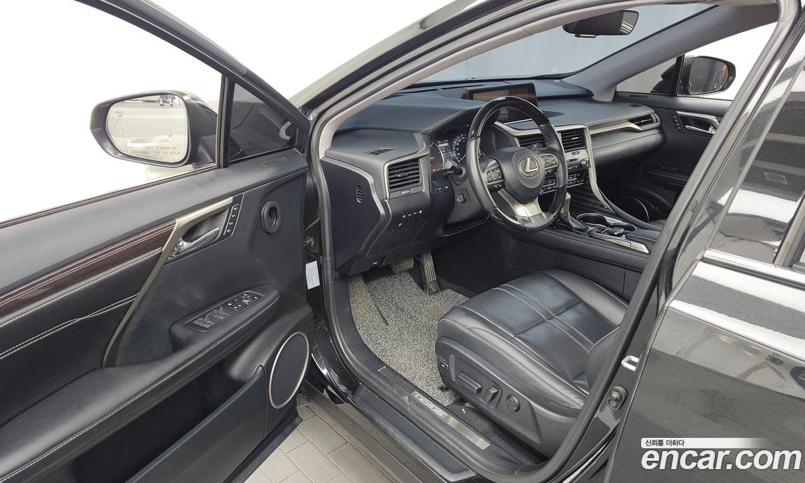 Lexus RX450h 4th Gen фото 10