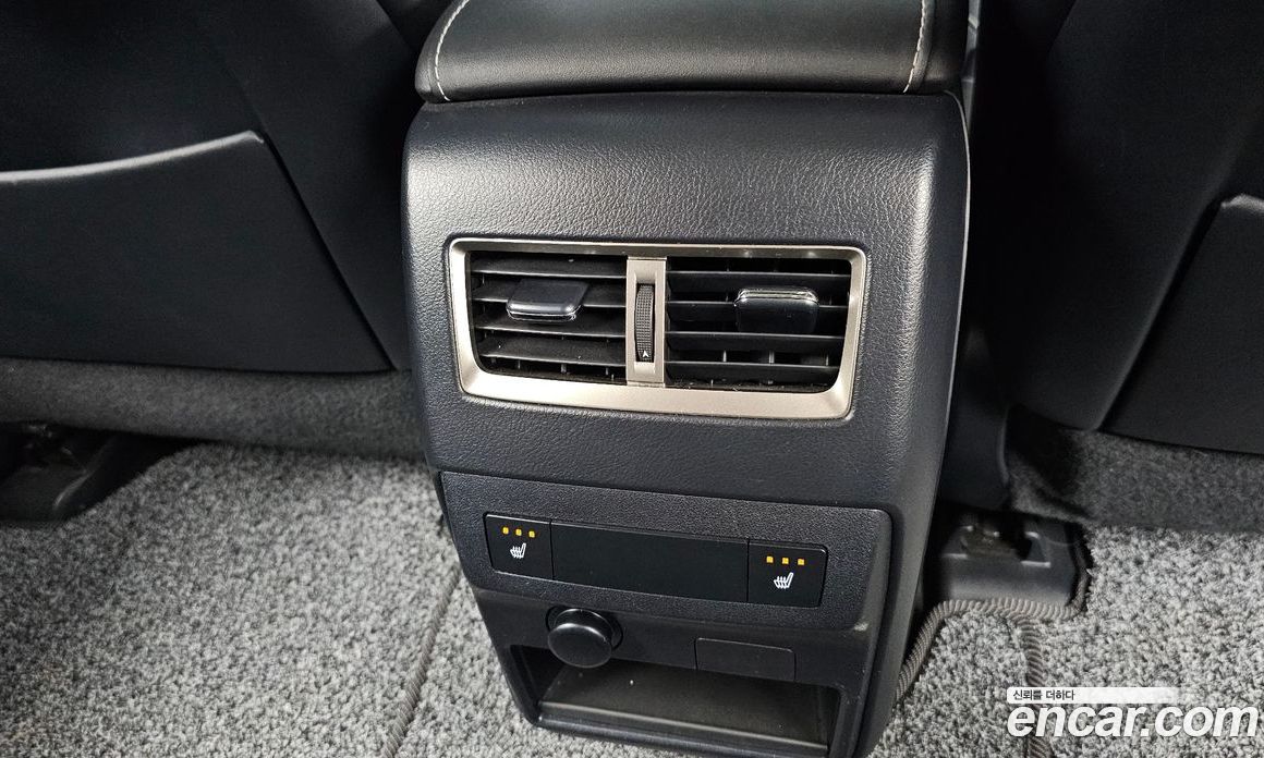 Lexus RX450h 4th Gen фото 19