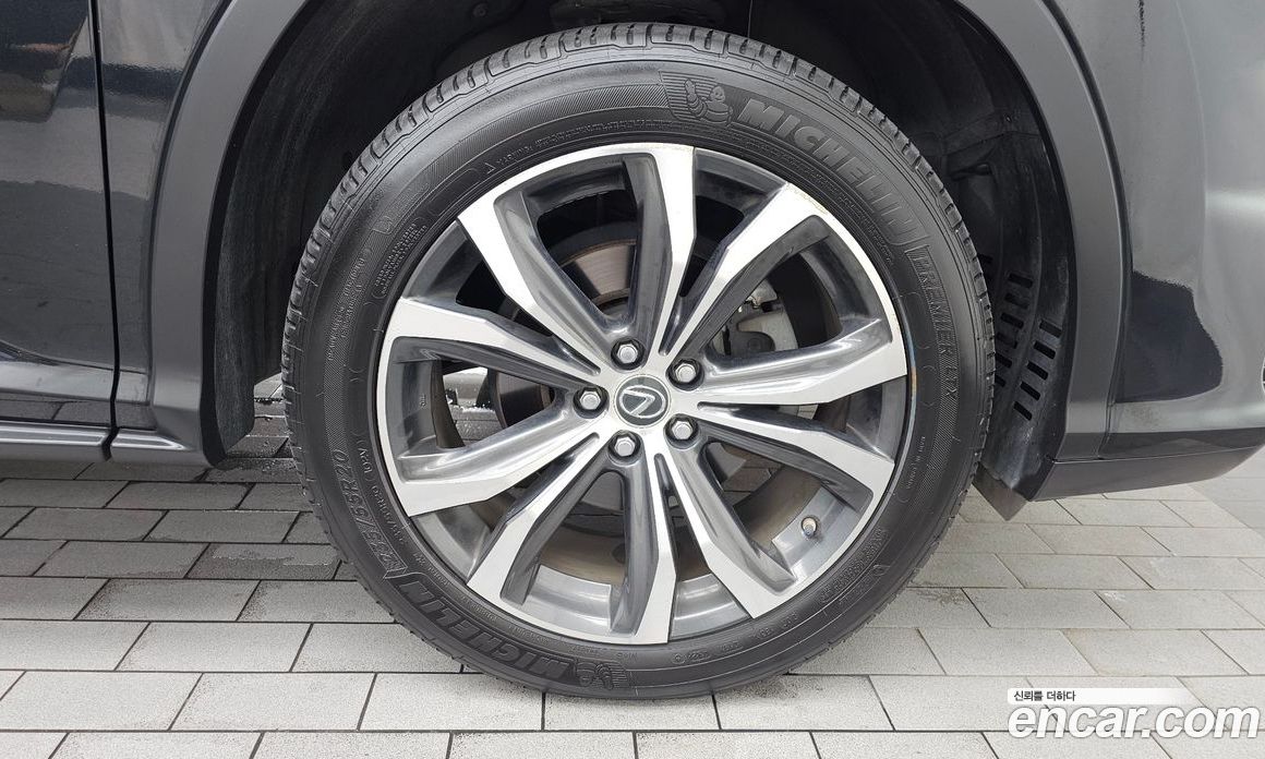 Lexus RX450h 4th Gen фото 21