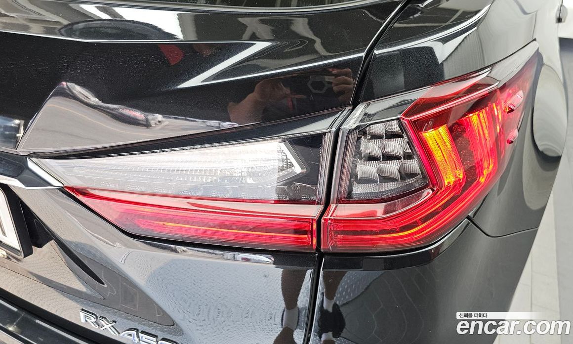 Lexus RX450h 4th Gen фото 23