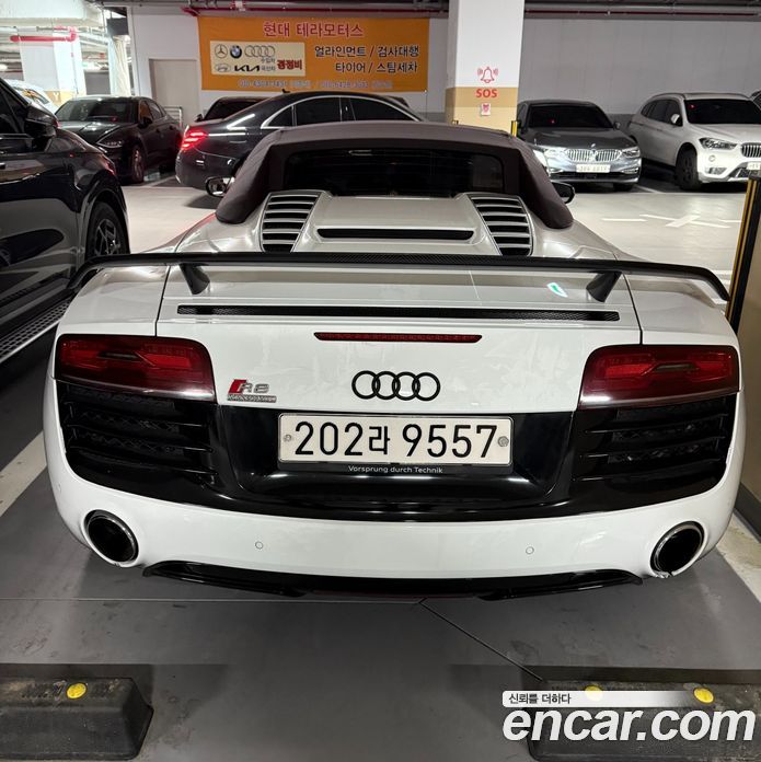 Audi R8 фото 4