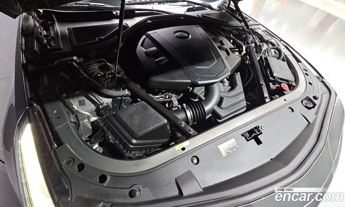 Cadillac CT6 фото 6