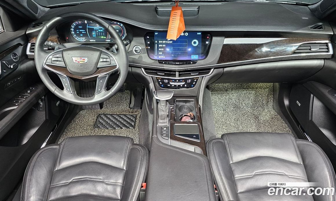 Cadillac CT6 фото 7