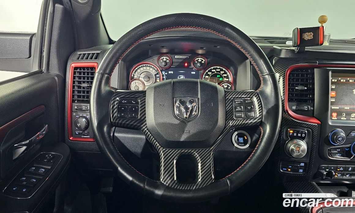 Dodge Ram Pickup фото 15