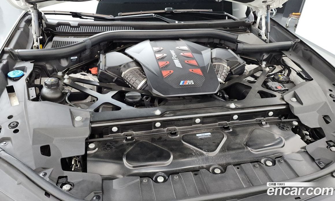 BMW X5M (G05) фото 6