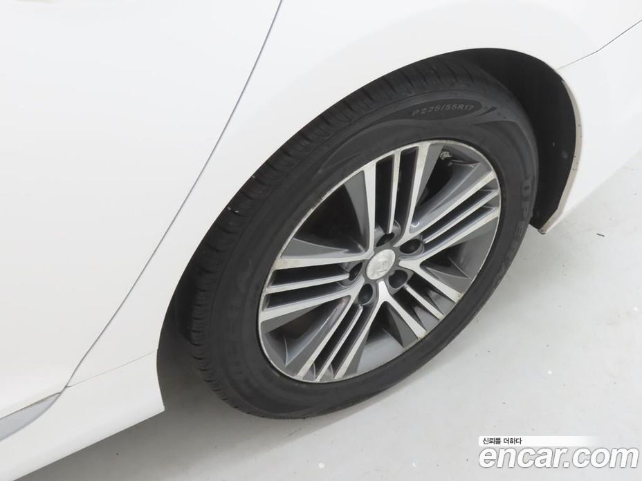 Hyundai Grandeur (HG) фото 5