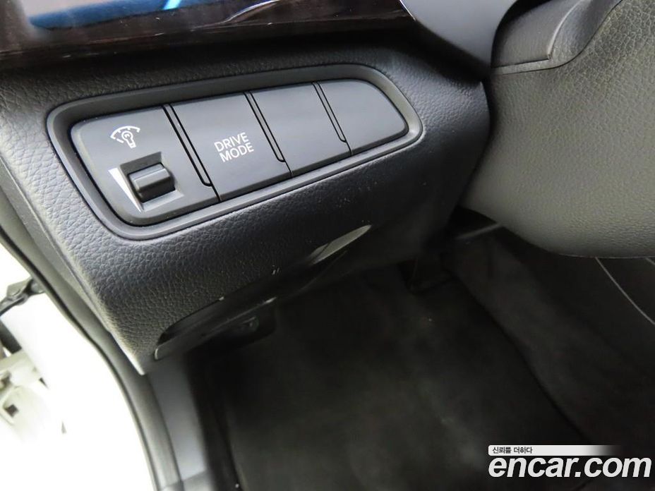 Hyundai Grandeur (HG) фото 12