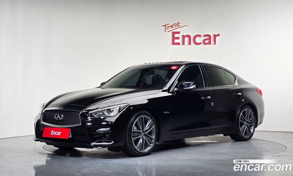 Infiniti Q50