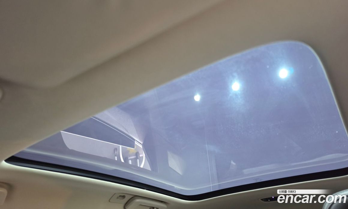 Volvo V40 фото 18