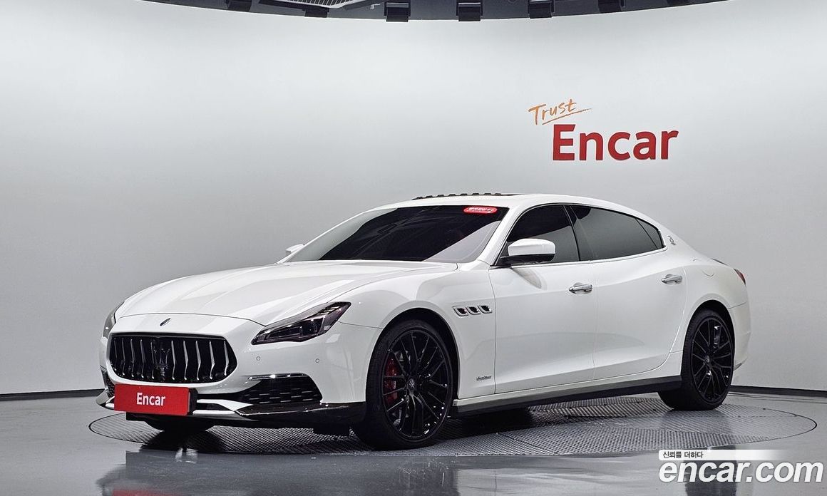 Maserati Quattroporte