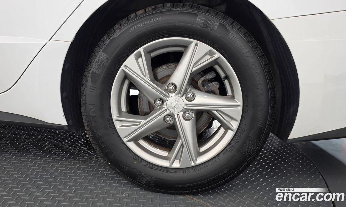 Hyundai Sonata (DN8) фото 21