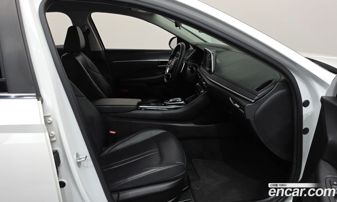 Hyundai Sonata (DN8) фото 26