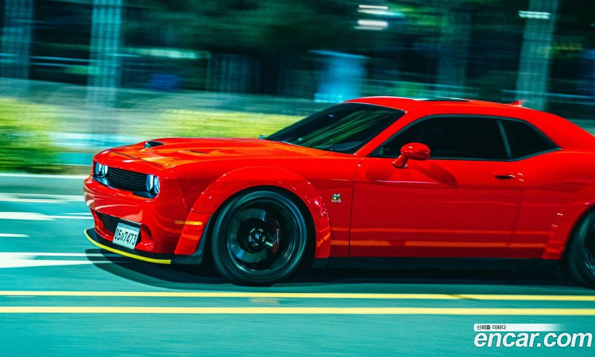 Dodge Challenger фото 20