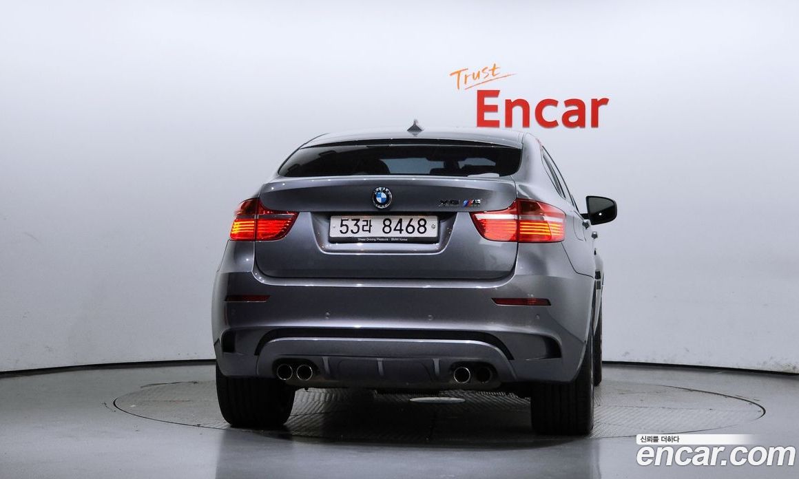 BMW X6M (E71) фото 4