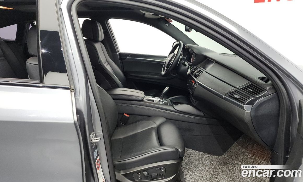 BMW X6M (E71) фото 11