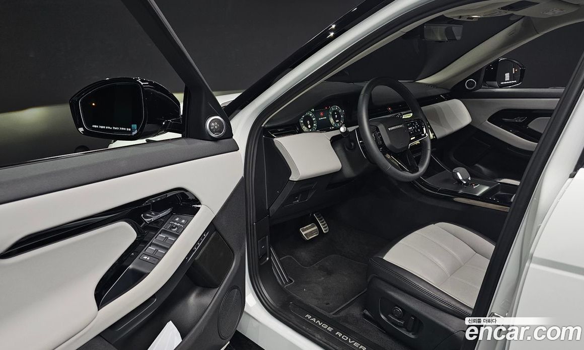 Land Rover Range Rover Evoque 2nd Gen фото 11