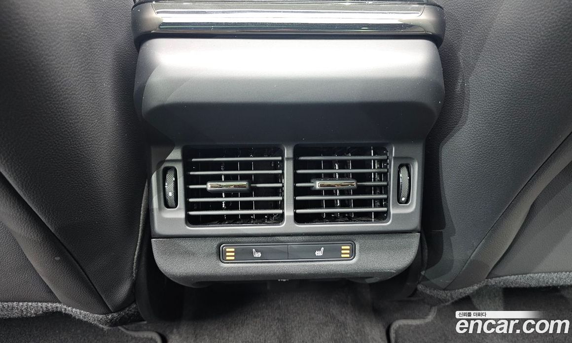Land Rover Range Rover Evoque 2nd Gen фото 18