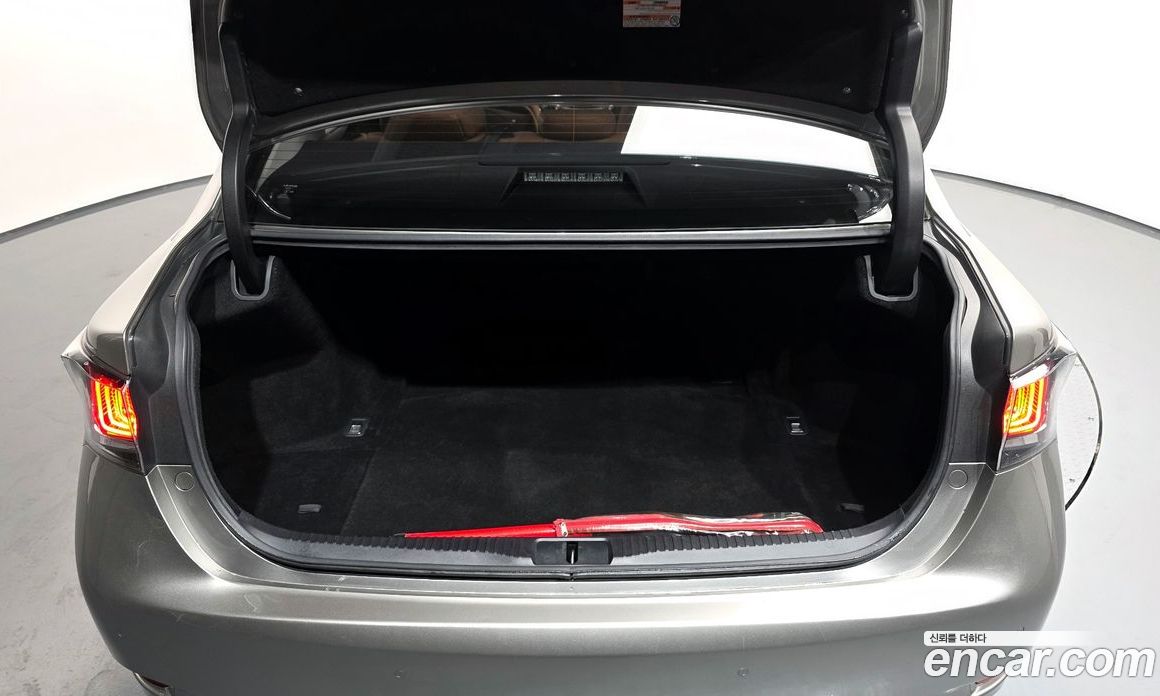 Lexus New GS300 фото 20