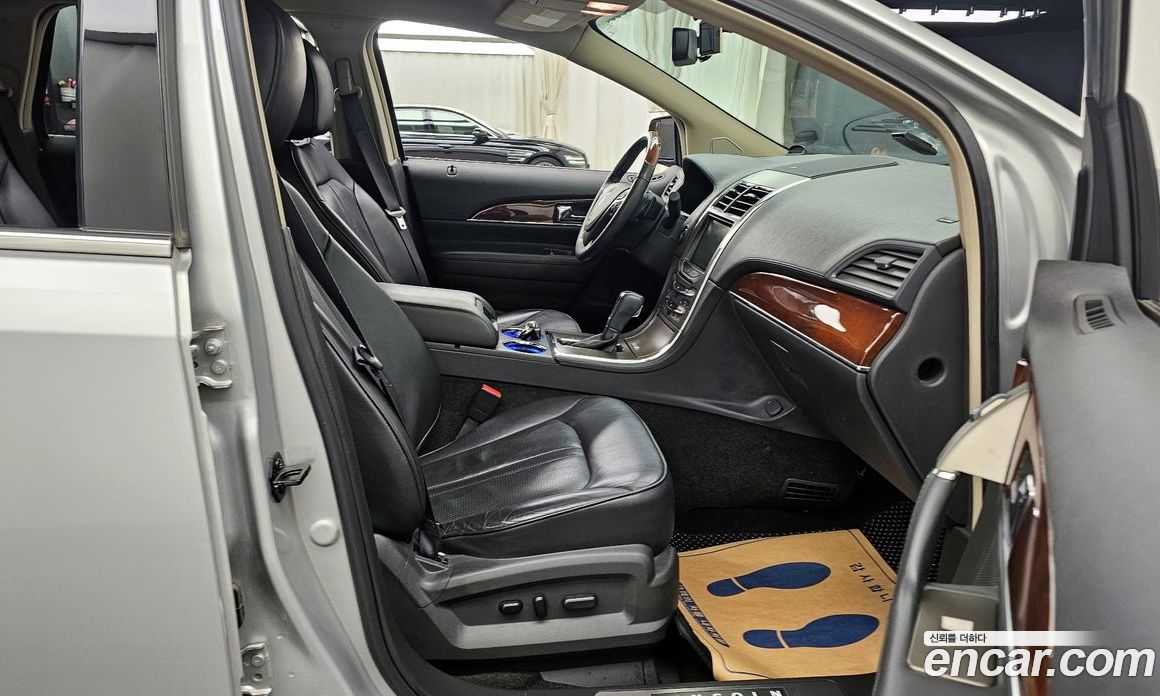 Lincoln New MKX фото 11