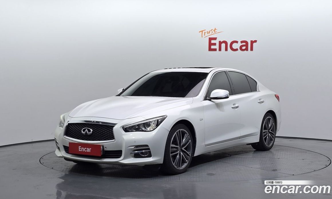 Infiniti Q50