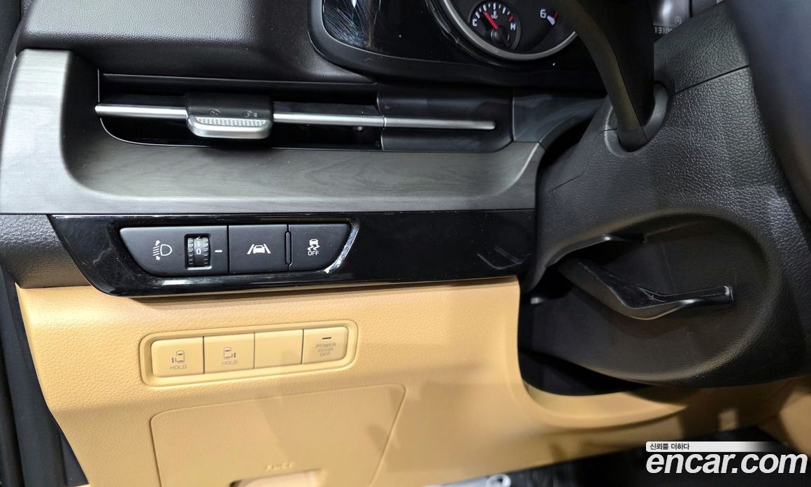 Kia Carnival 4th Gen фото 15