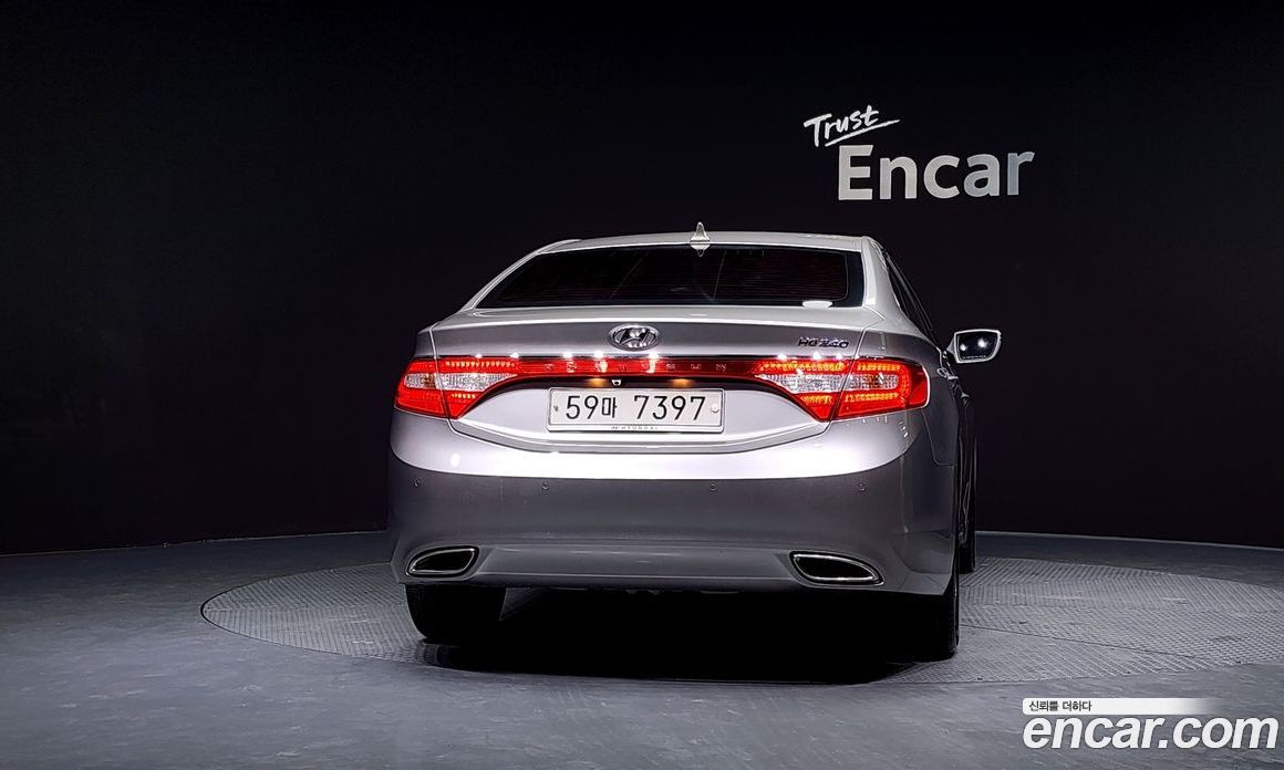 Hyundai Grandeur (HG) фото 4
