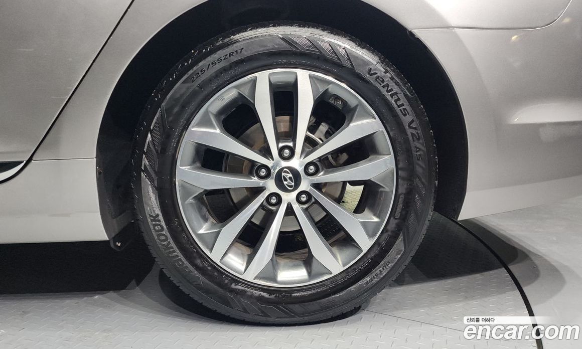 Hyundai Grandeur (HG) фото 5