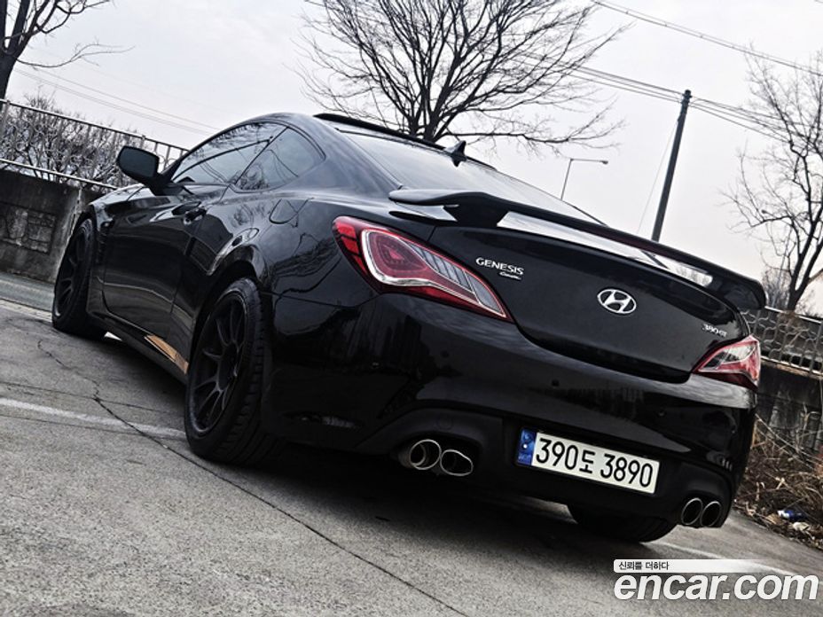 Hyundai Genesis Coupe фото 2