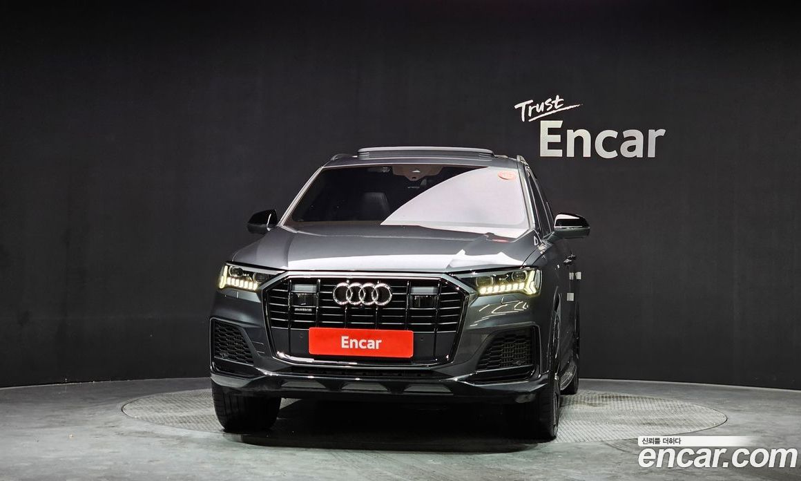 Audi Q7 (4M) фото 3